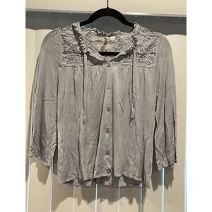 NWOT Frenchi Anthropologie Light Blue Grey Lace Knit‎ Sweater Tie Neck